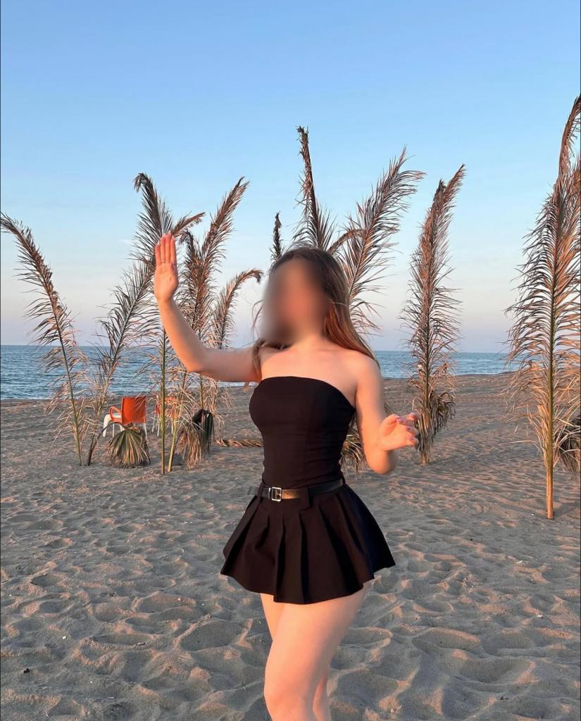 613212081: Chica busca chico en Cádiz