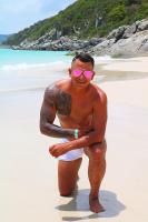 632260846: Chico busca chica en Barcelona