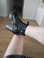 742062338: Chica busca chico en Asturias