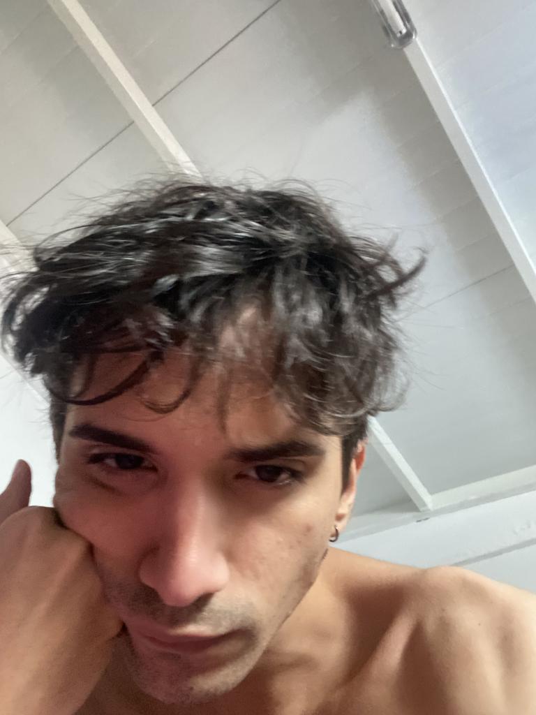 633426866: Chico busca chica en Las Palmas