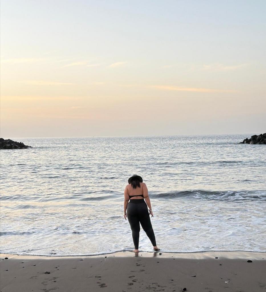 644802111: Chica busca chico en Tenerife