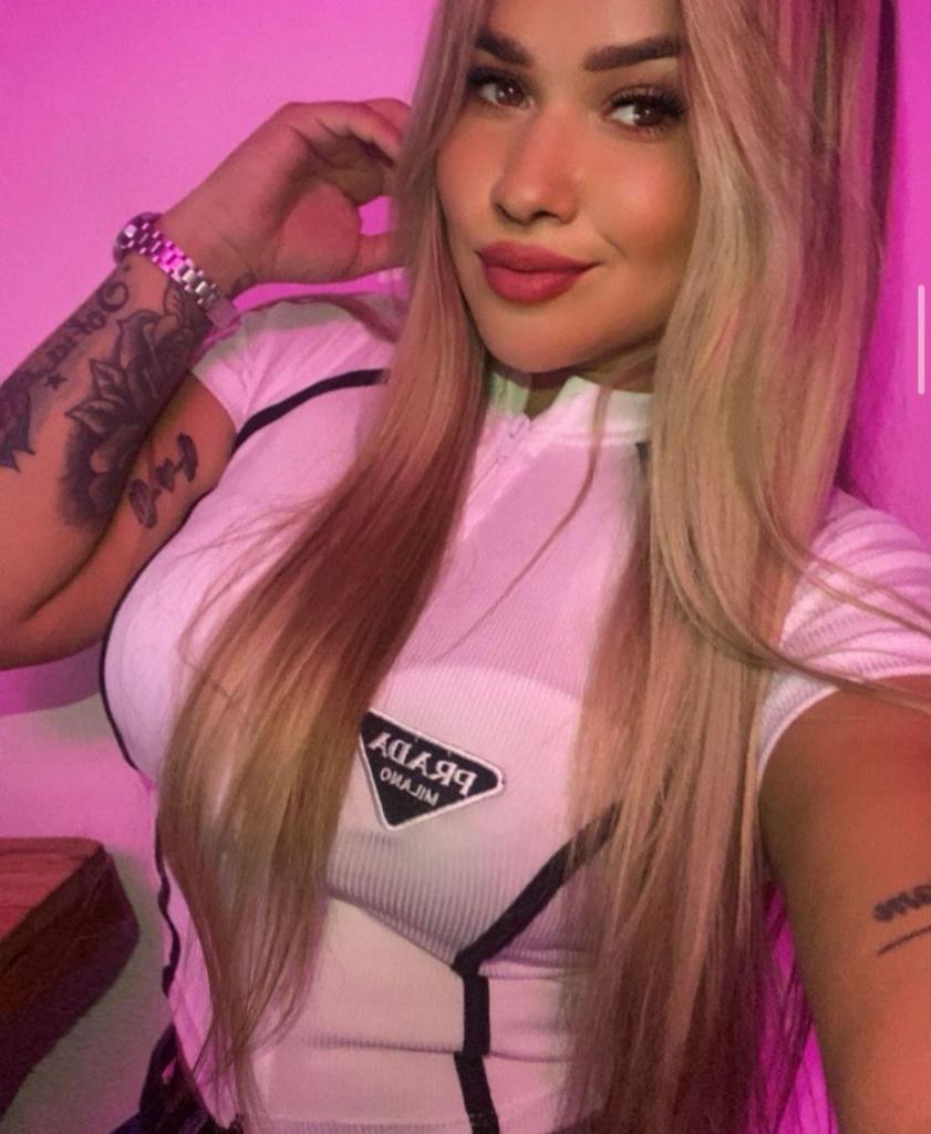 Chica busca chico en Zaragoza: Chica busca chico