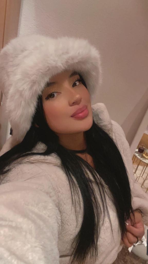 Chica busca chico en Murcia: 