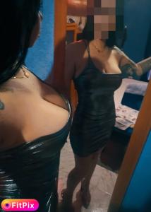 647219380: Chica busca chico en León