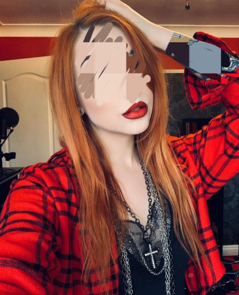 Chica busca chico en Sevilla: 