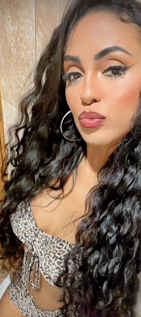 624278212: Chica busca chico en Sevilla