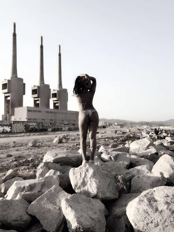 632144760: Chica busca chico en Gerona