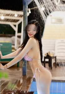 625259130: Chica busca chico en Gerona