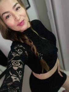 643652176: Chica busca chico en Toledo