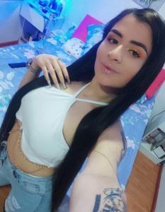 673701517: Chica busca chico en Valencia