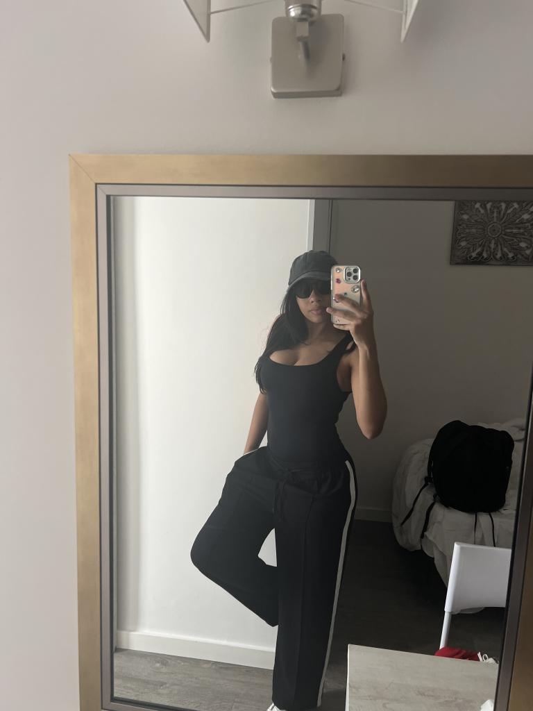 611297728: Chica busca chico en Orense