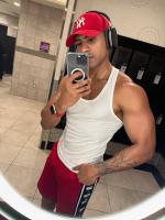 638068445: Chico busca chica en Málaga