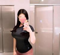 623189666: Chica busca chico en Barcelona