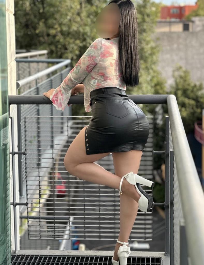 Chica busca chico en La Coruña: 