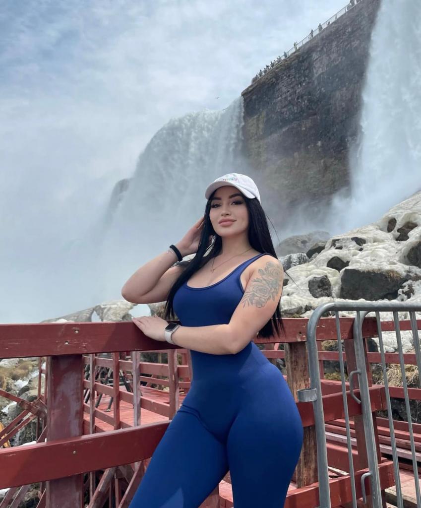 632954510: Chica busca chico en Tenerife