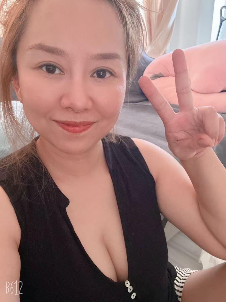 632283459: Chica busca chico en Pontevedra