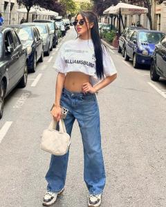 643457305: Chica busca chico en Mallorca