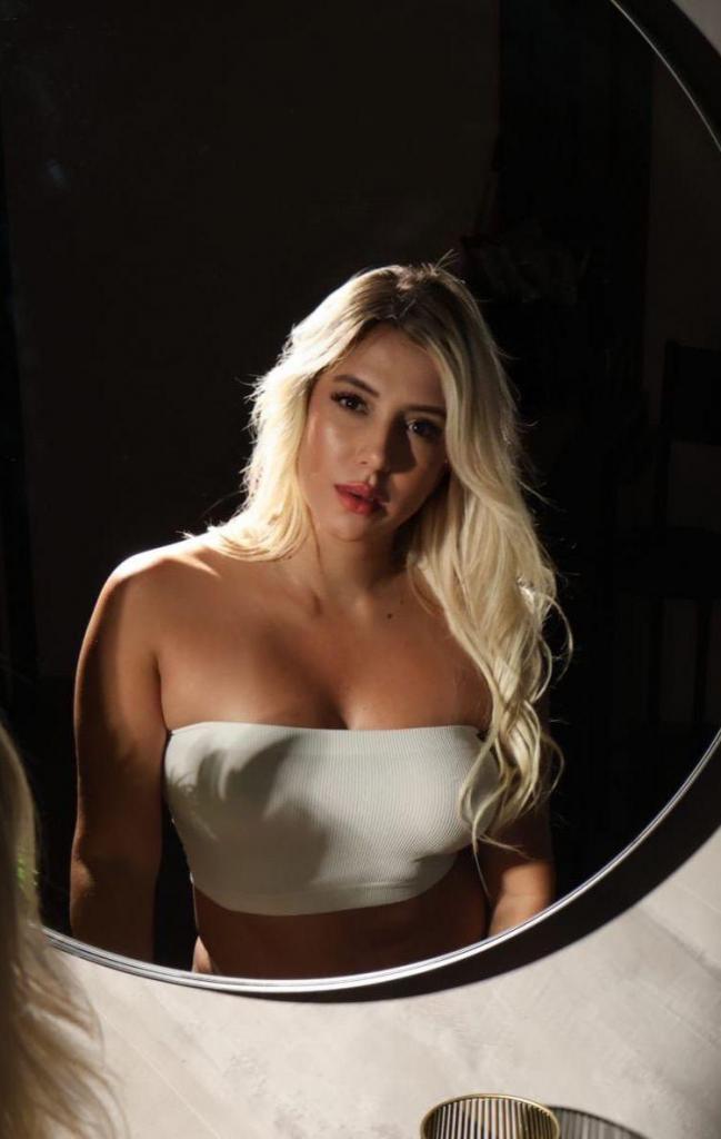 632280273: Chica busca chico en Madrid