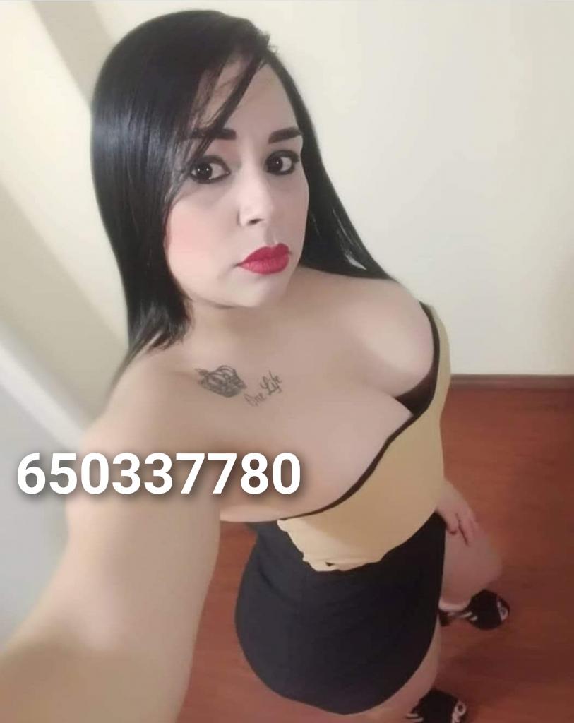650337780: Chica busca chico en Navarra