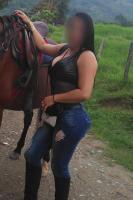 631094298: Chica busca chico en Barcelona