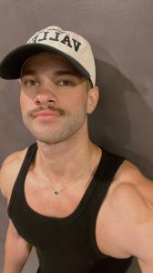 632237269: Chico busca chica en Madrid