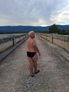 613857860: Chico busca chica en Madrid