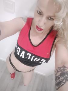 624735389: Chica busca chico en Alicante